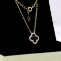 Four leaf clover pendant necklace