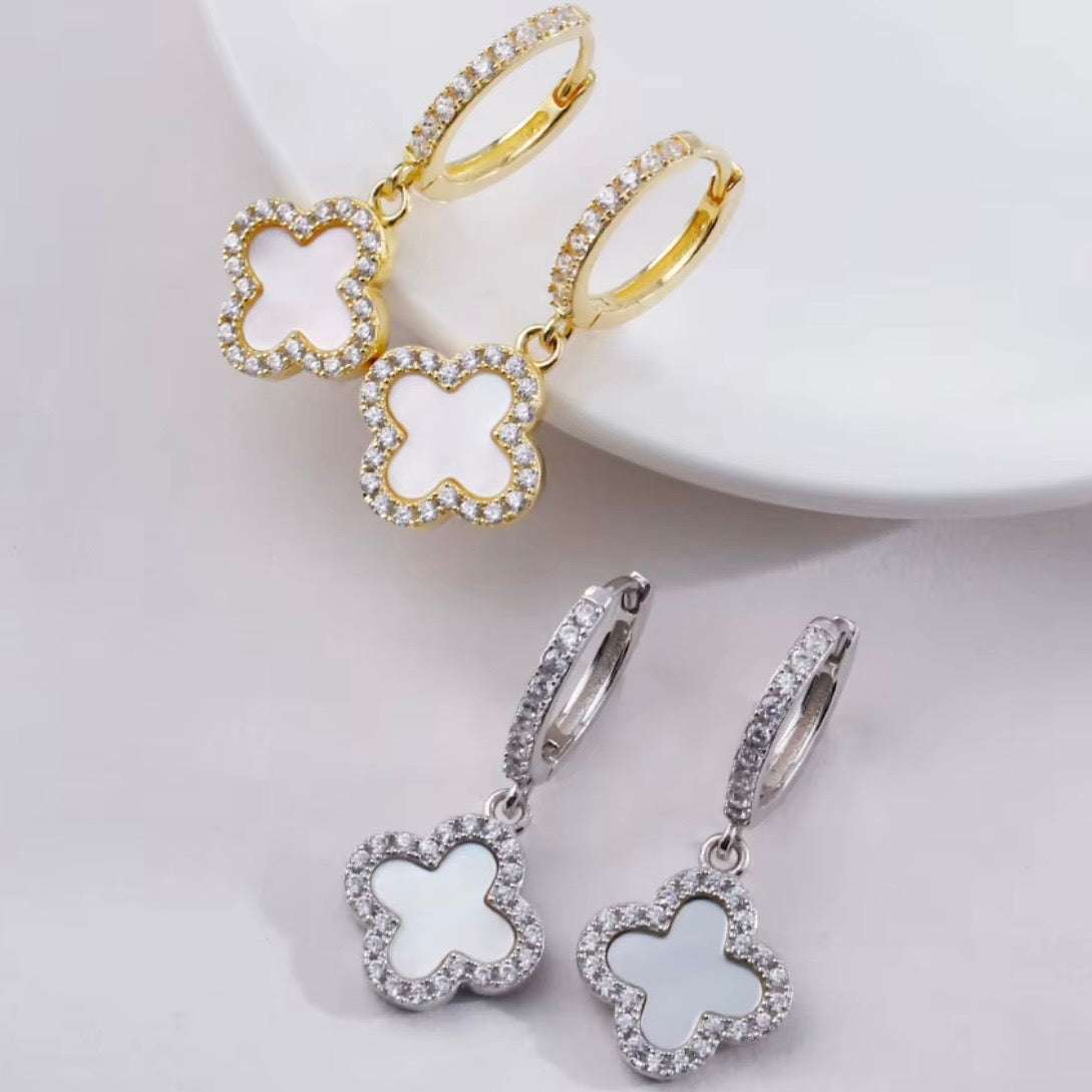 Clover earrings