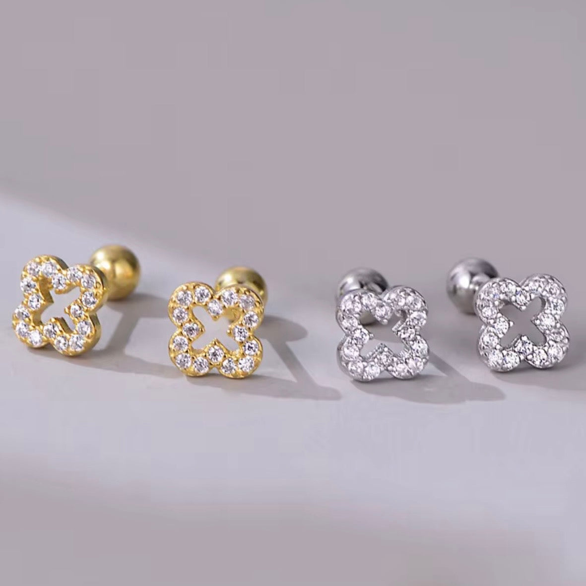 Dainty clover earrings