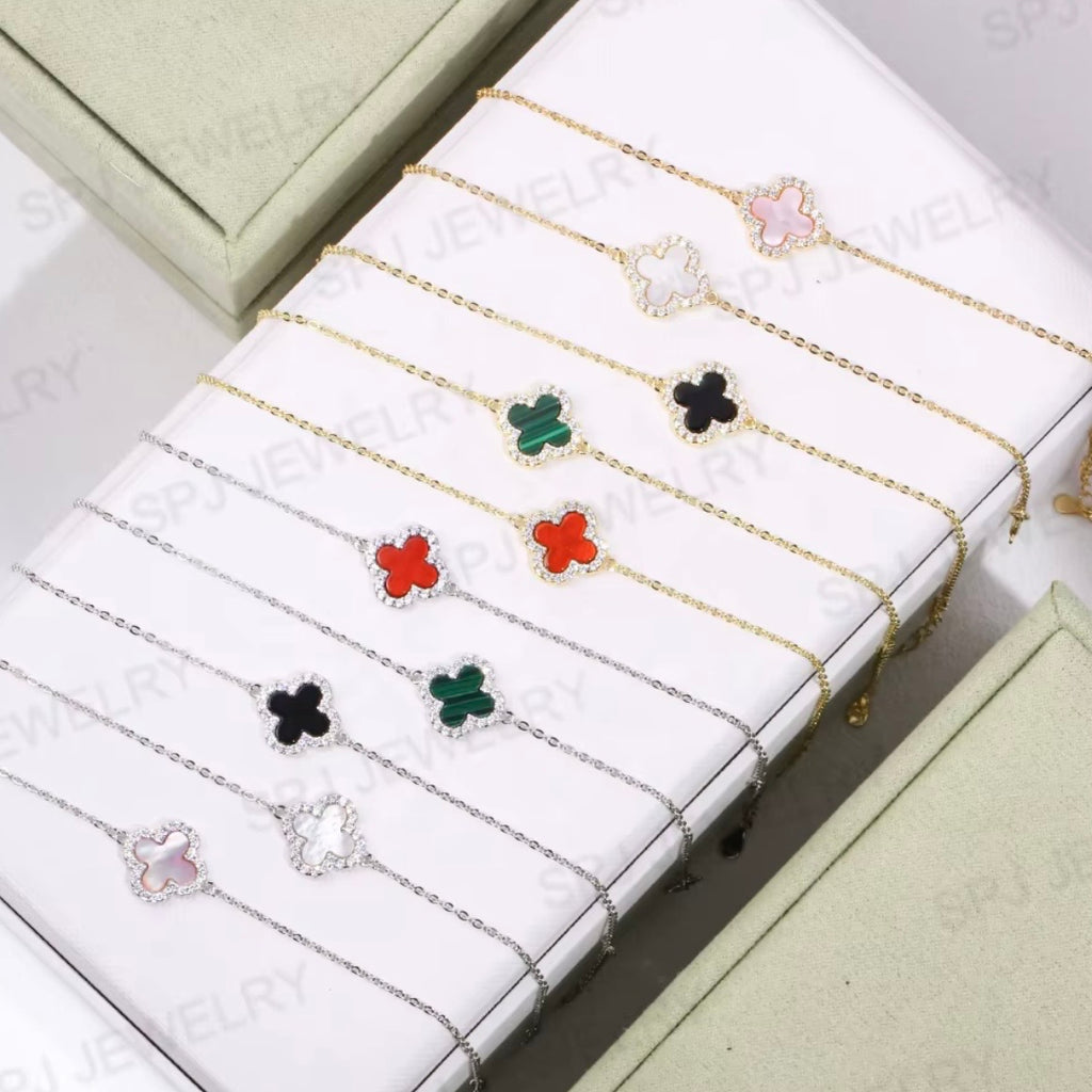 Single clover bracelet